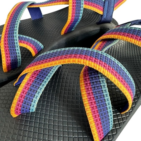 NWOB Chaco crisscross sport comfort sandal rainbow sunset Pride 8 Z/Cloud 2